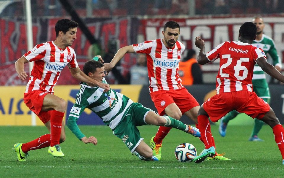 προς-τι-η-έκπληξη-2010394