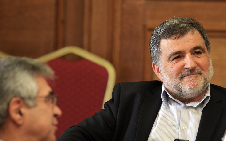 μ-κασσής-δεν-ψηφίζω-το-νομοσχέδιο-για-2014462