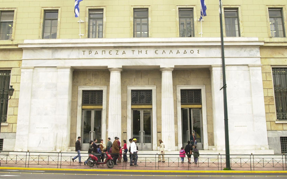 μια-επιχείρηση-γοητείας-μέσα-από-τρ-2012229