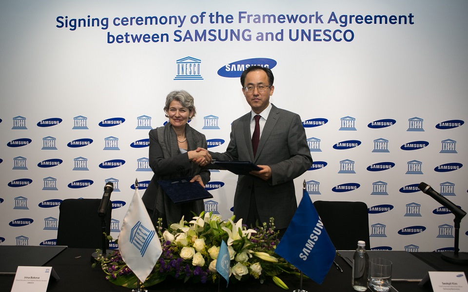 διεθνής-συνεργασία-μεταξύ-samsung-και-unesco-2013232
