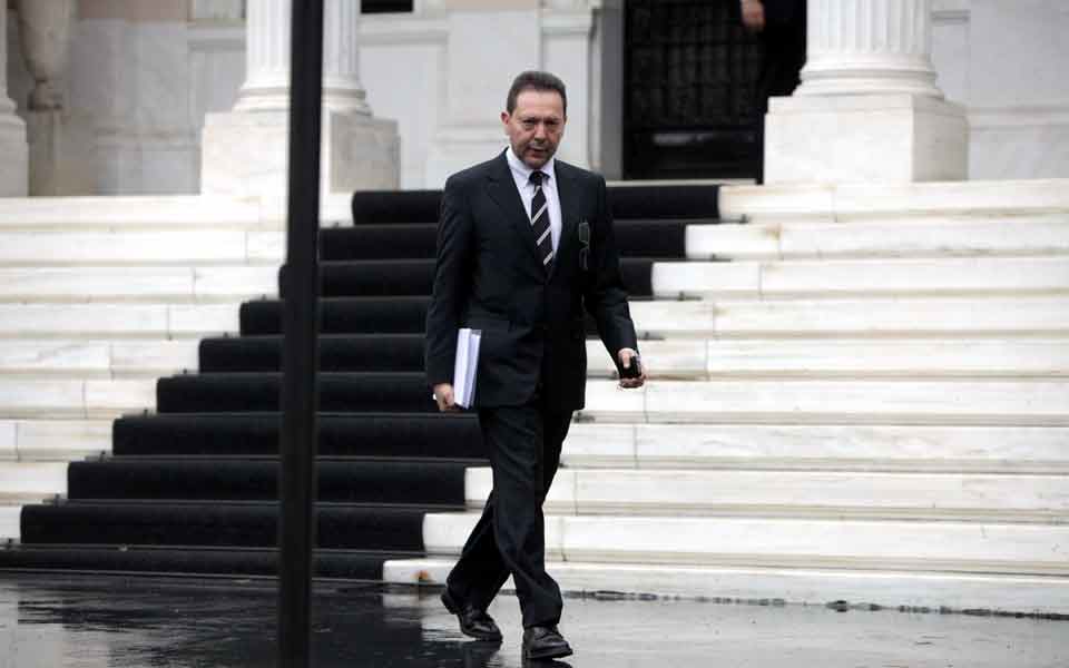 στουρνάρας-αγεφύρωτο-δεν-είναι-τίπο-2010277