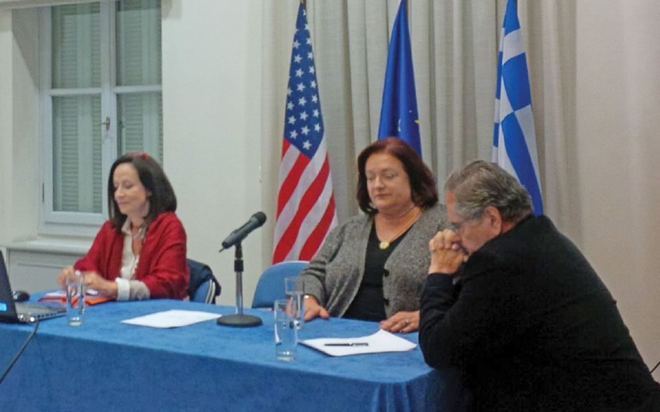 τα-ελληνικά-αει-δεν-έχουν-κανόνες-2014864