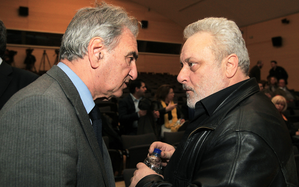 ο-λυκούδης-προσφέρει-στήριξη-σε-ψαρια-2015138