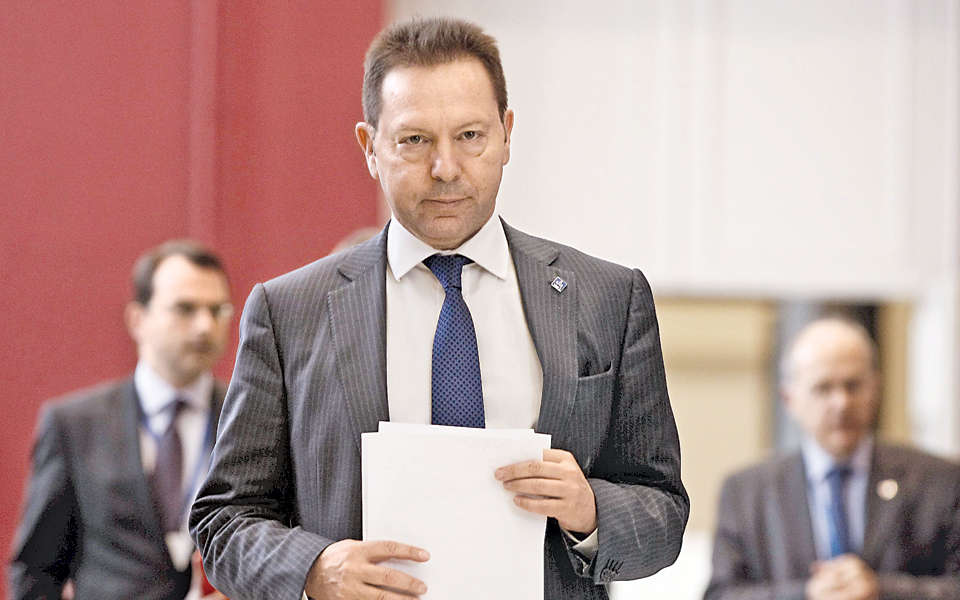 οι-αγορές-δίνουν-το-σήμα-στην-ελλάδα-γι-2015314