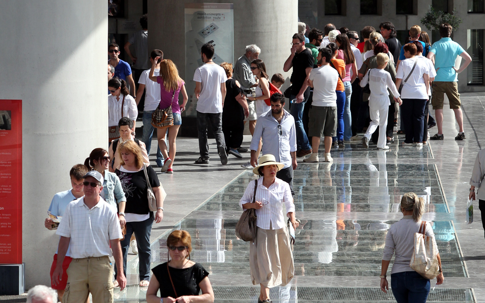 ακρόπολη-μουσείο-σουβλάκι-και-ύπνο-2019808