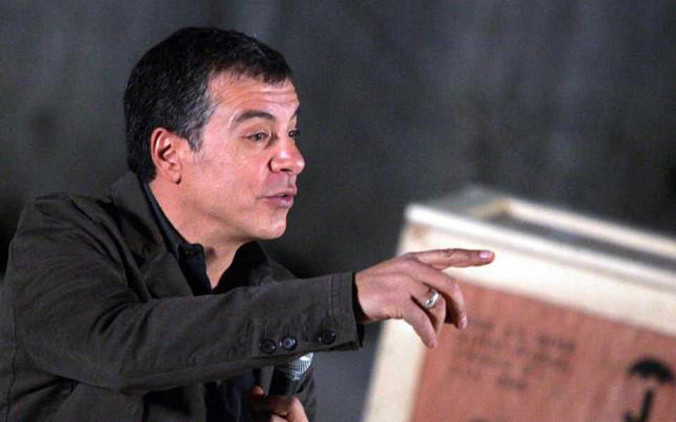 το-ποτάμι-μέσω-facebook-έφθασε-στη-νέα-υόρκ-2019852