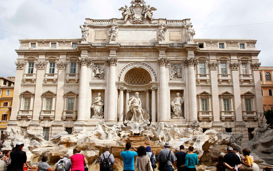 οι-ελληνες-επιλέγουν-εξωτερικό-για-πά-2016663