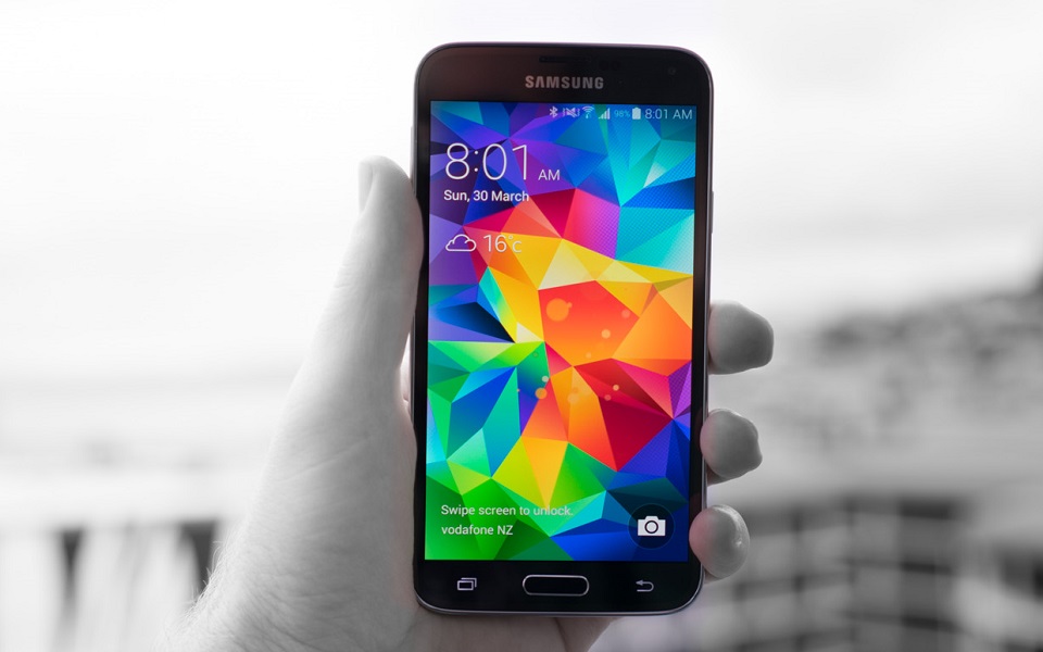 εξάμηνη-συνδρομή-στο-deezer-με-κάθε-samsung-galaxy-s5-2017558