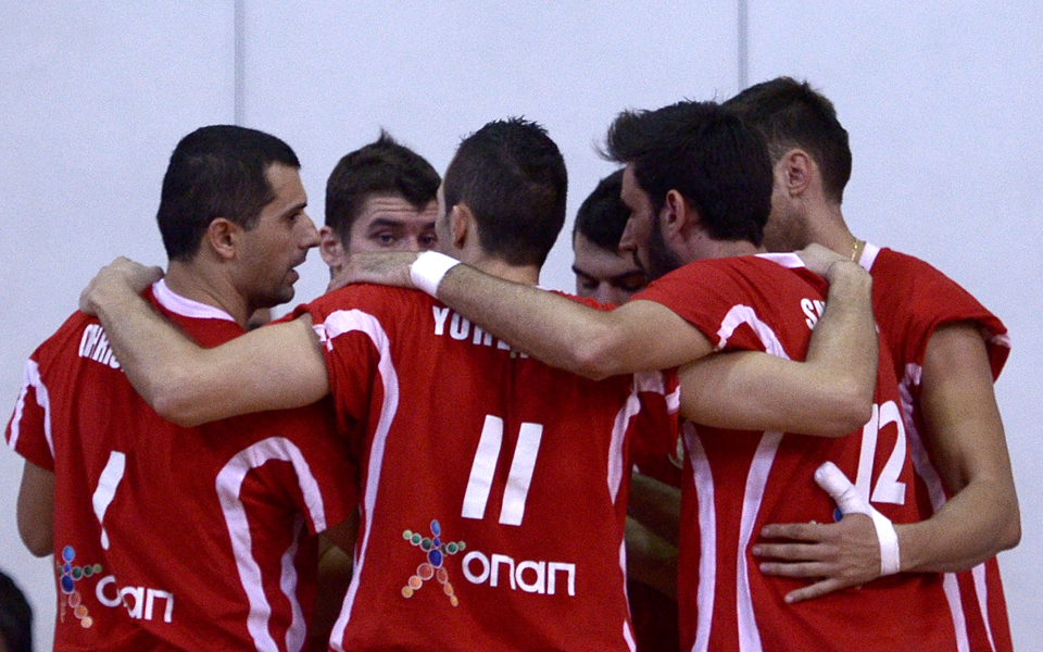 νέα-ανατροπή-και-αγκαλιά-με-τον-τίτλ-2020455