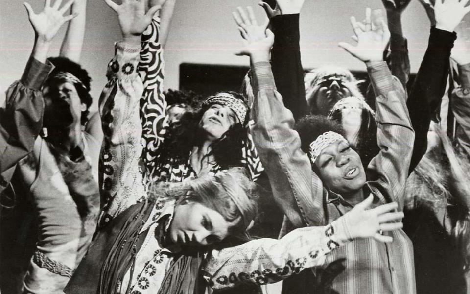 αγαπημένοι-άντρες-ποτέ-ξανά-2017340