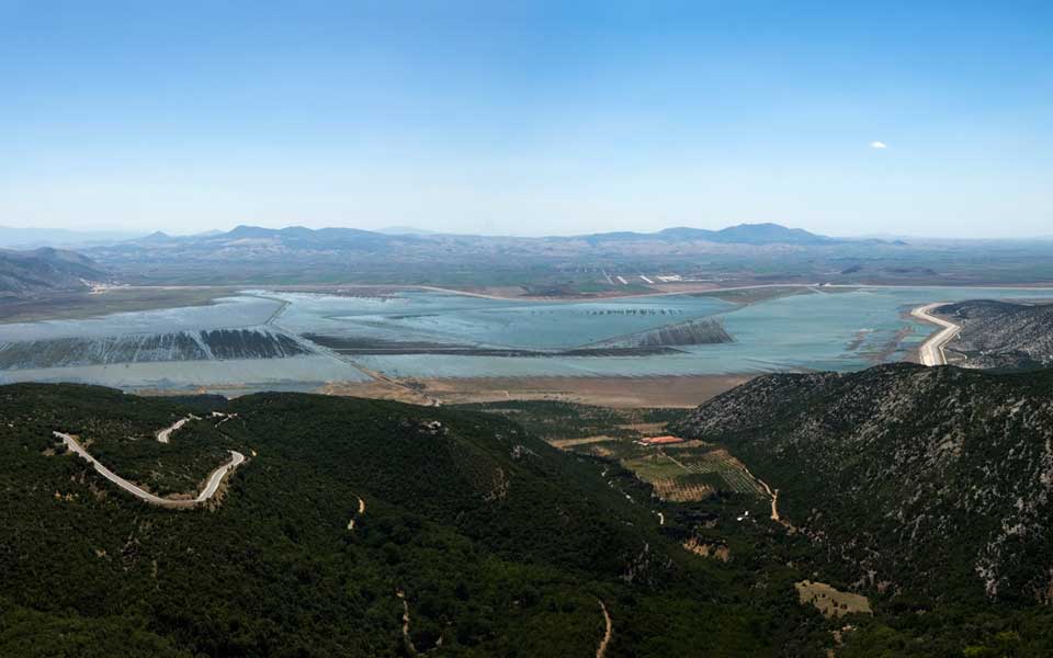 λίμνη-κάρλα-παράδεισος-για-περιπατητ-2016150