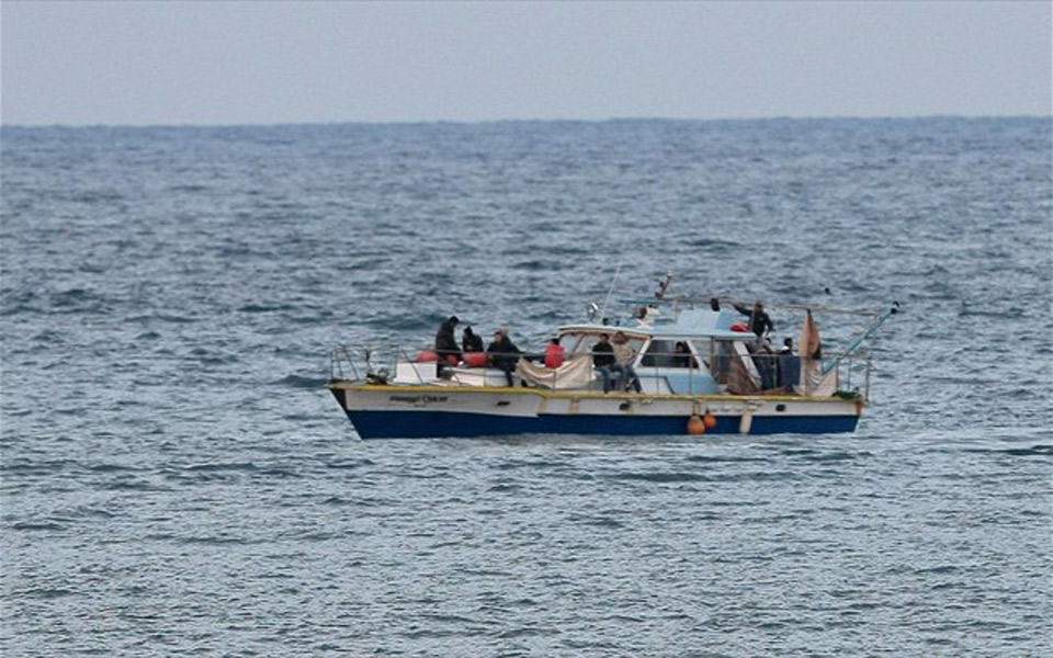 περίπου-45-παράτυποι-μετανάστες-στην-πε-2017204