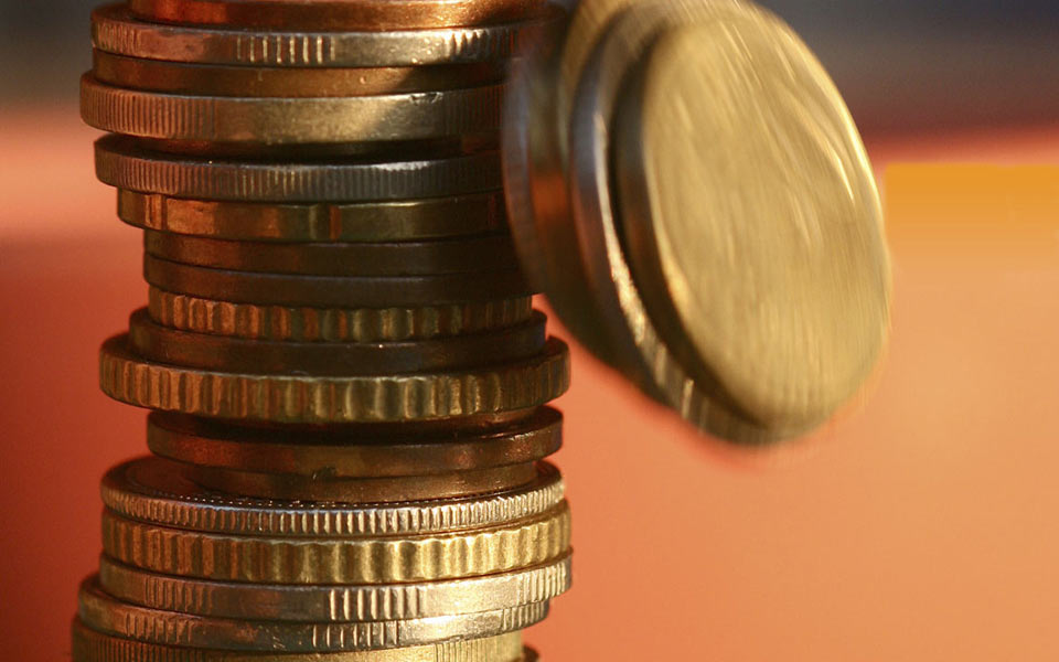 γιατί-αγοράζουν-αλλά-δεν-επενδύουν-στ-2017279