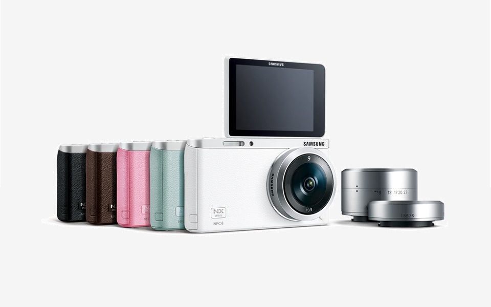 samsung-nx-mini-h-λεπτότερη-κάμερα-με-εναλλάξιμους-2015086