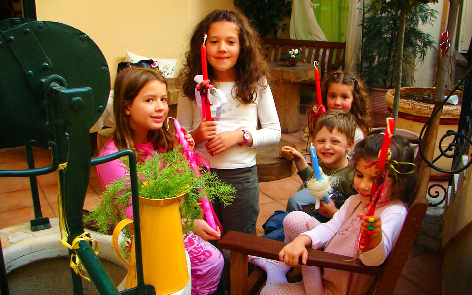 εργαστήρια-και-κουκλοθέατρο-μύρισε-π-2017878