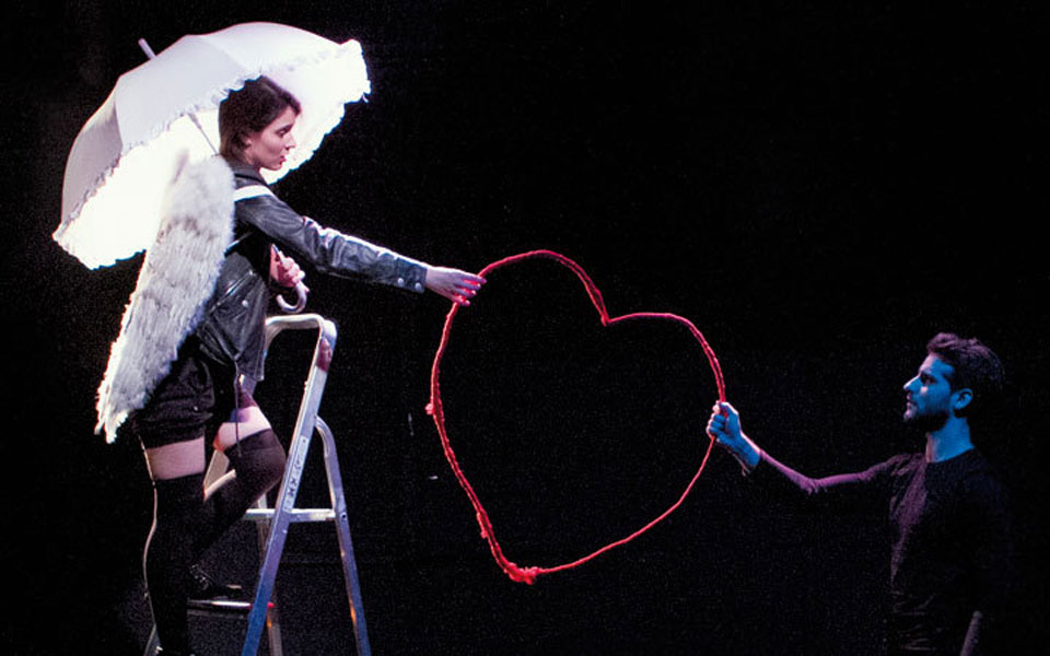 αναβάλλονται-οι-παραστάσεις-ρωμαίο-2019291