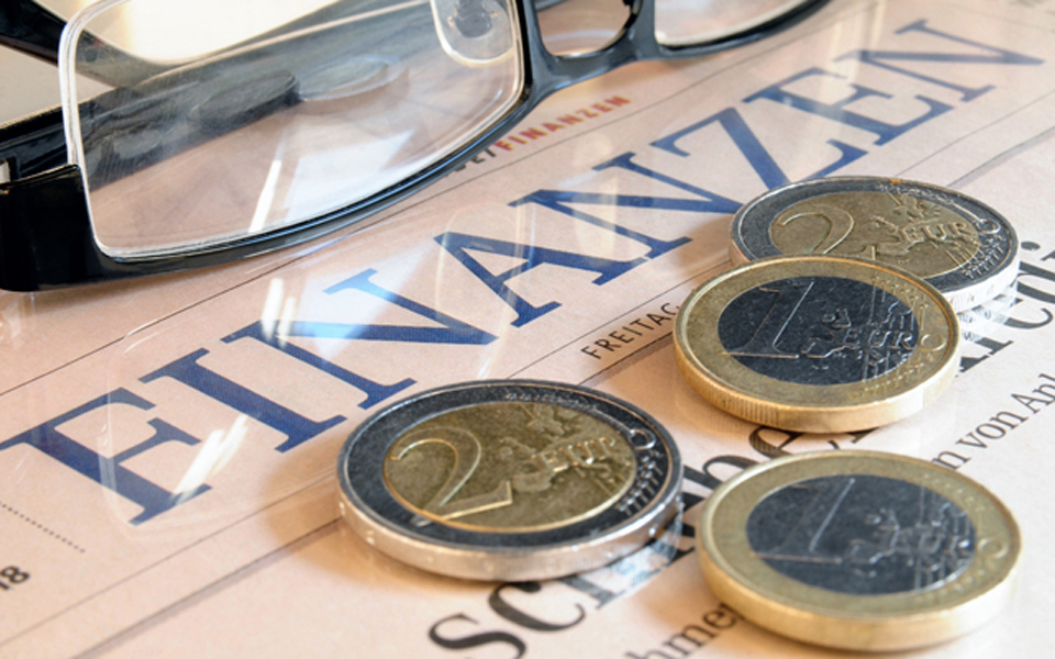 μπλούμπεργκ-διχασμένη-η-ε-ε-για-το-είδ-2020045