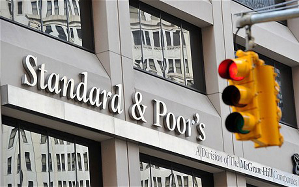 standard-and-poors-υποβάθμισε-την-πιστοληπτική-ικα-2020064