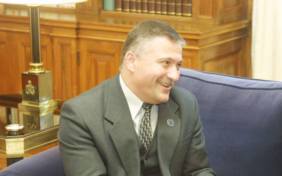 θ-γιουρτσίχιν-εχουμε-χρέος-να-δώσουμε-2019847