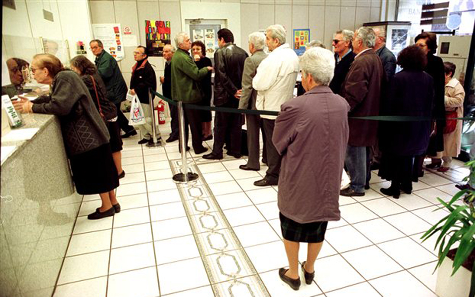 ικα-την-τρίτη-η-πληρωμή-των-συντάξεων-τ-2020035