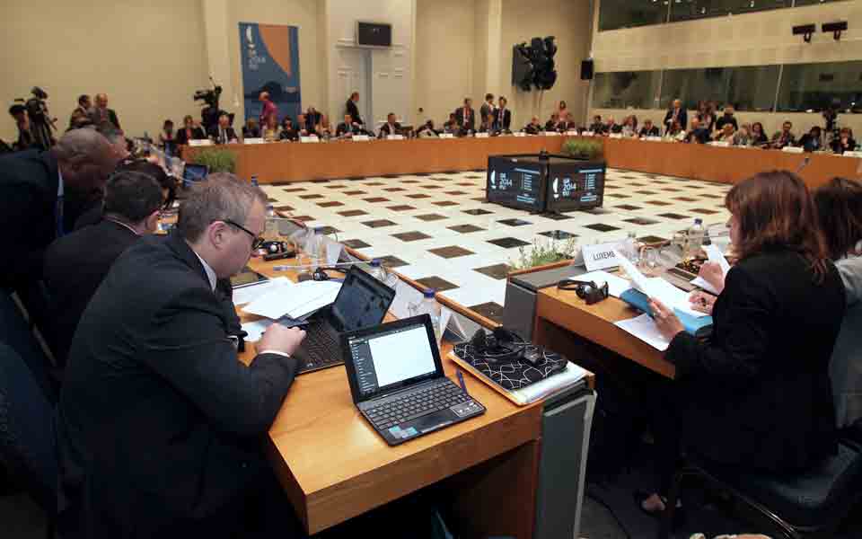 ε-ε-κοινές-πολιτικές-για-εμβόλια-περί-2020242