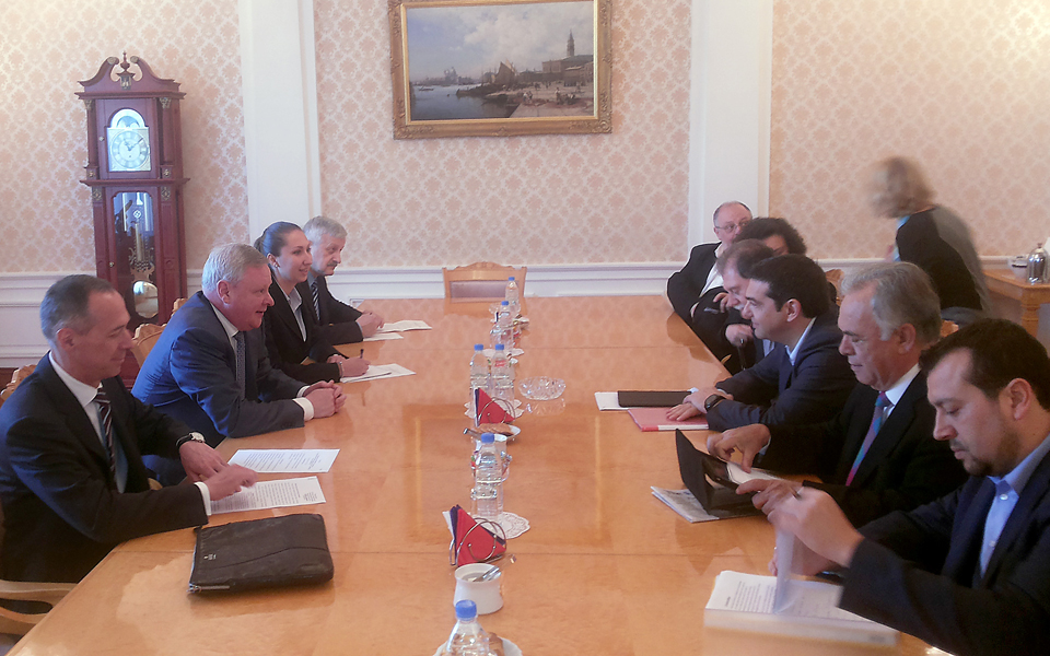 αλ-τσίπρας-η-ε-ε-θέλει-υποτελείς-κυβε-2023242