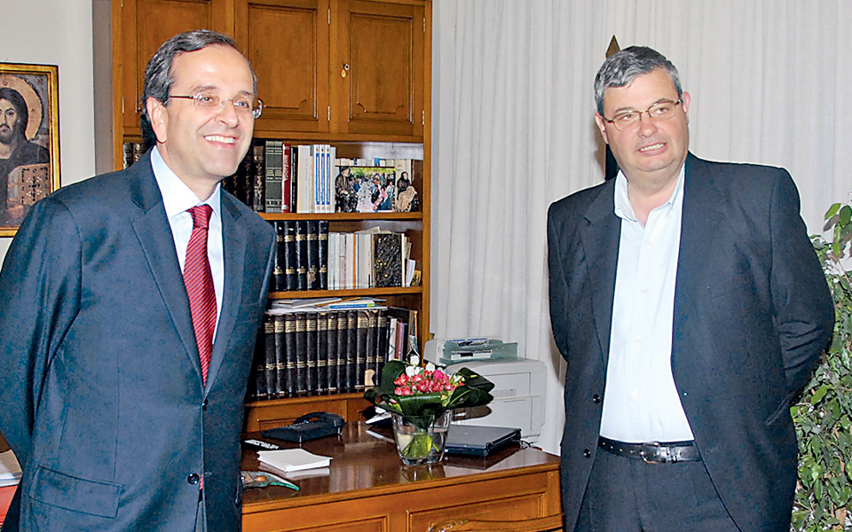 tο-πε-δεν-το-πε-σγουρό-και-kαμίνη-ψη-2024498