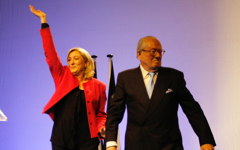 ακροδεξιός-πυρετός-υπέρ-πούτιν-2024868