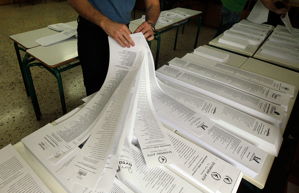 τα-πολλαπλά-μηνύματα-του-πρώτου-γύρου-2025247