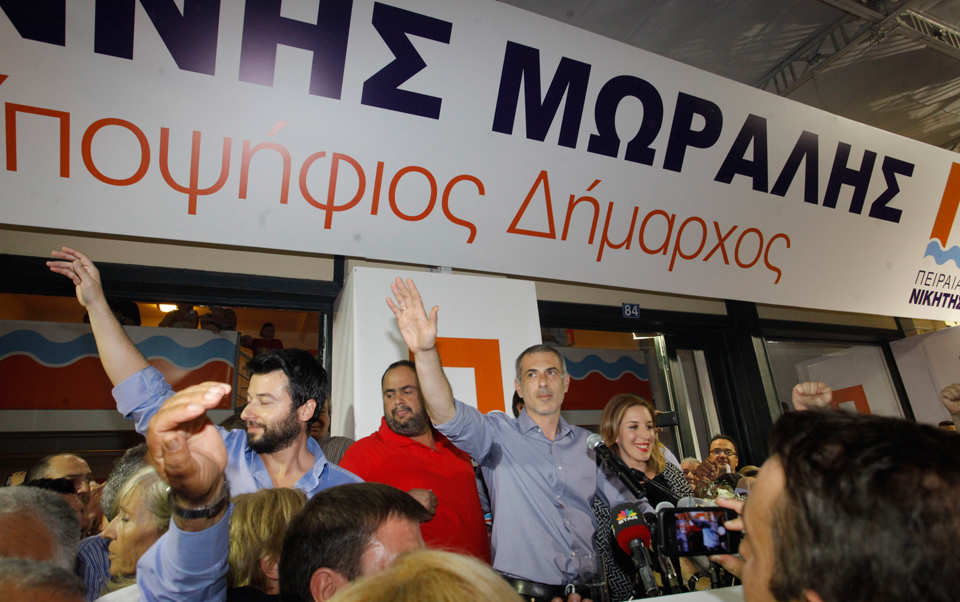 ο-γιάννης-μώραλης-δήμαρχος-πειραιά-2025616