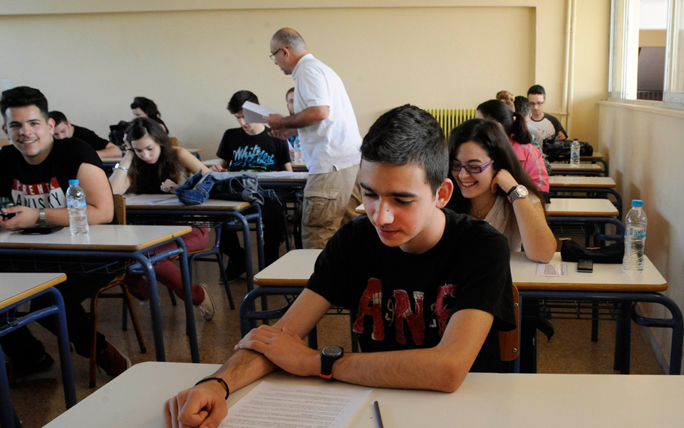 ανθρωπιστική-κρίση-το-θέμα-της-εκθεση-2026269