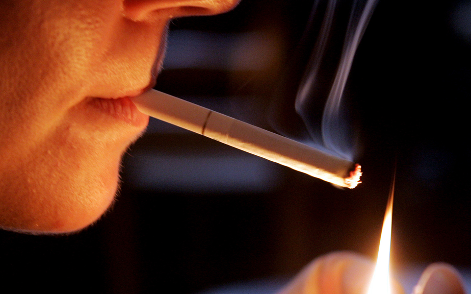 κρυφή-ραδιενέργεια-στα-τσιγάρα-2026789