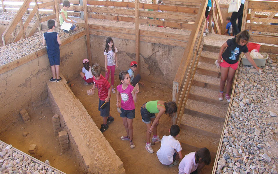 εκπαιδευτικά-προγράμματα-και-έκθεση-2021662