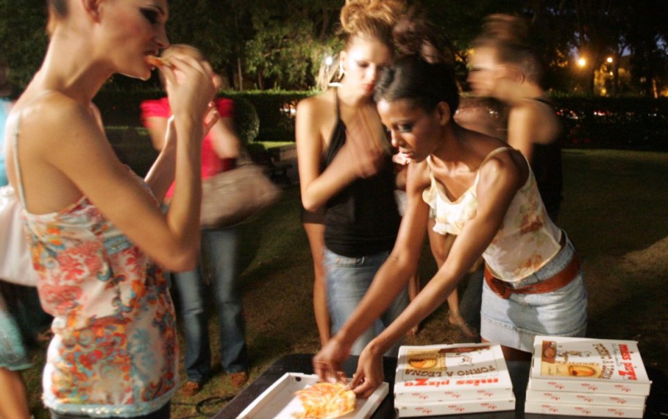 πώς-να-μην-τρως-παραπάνω-αφού-δεν-πεινά-2020940