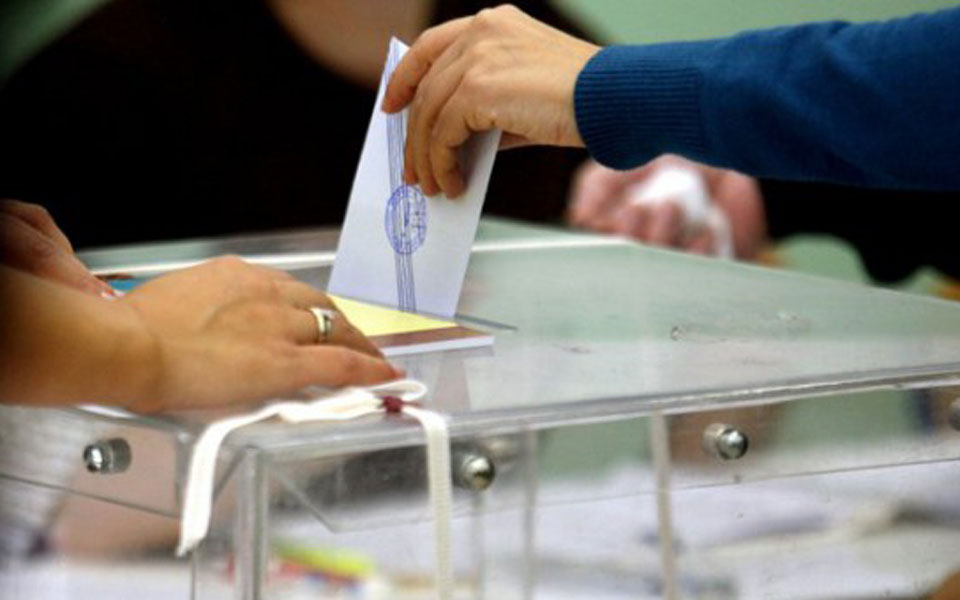 τραινοσε-εκπτωση-30-στους-ψηφοφόρους-2023445