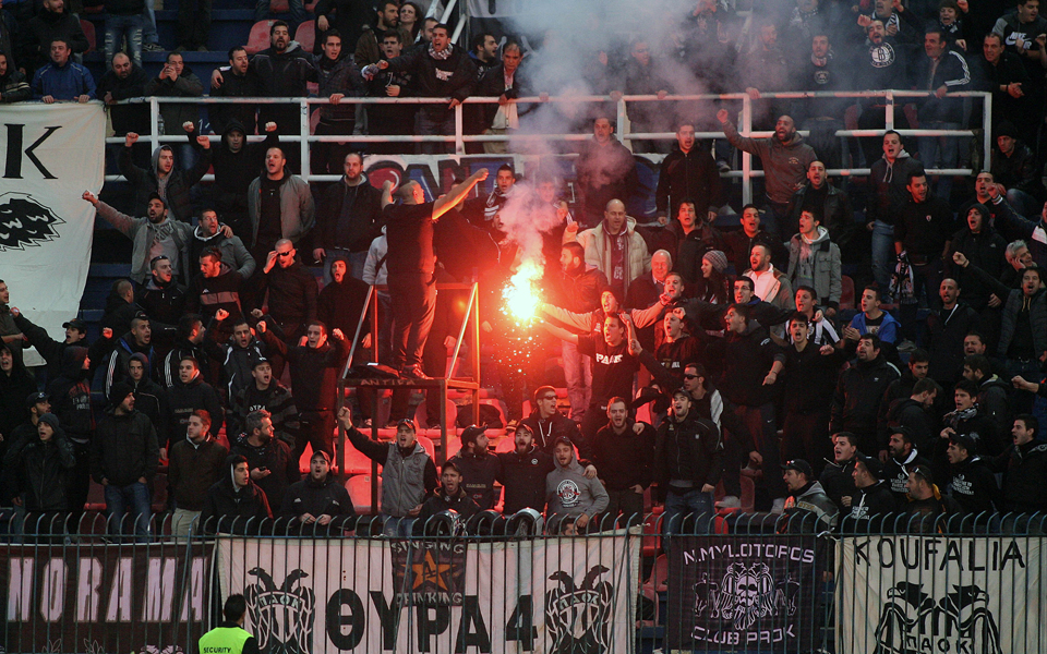 ολα-στους-ξένους-2024497