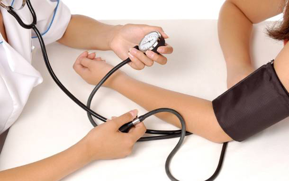 συσκευή-στον-εγκέφαλο-θεραπεύει-την-υ-2022465