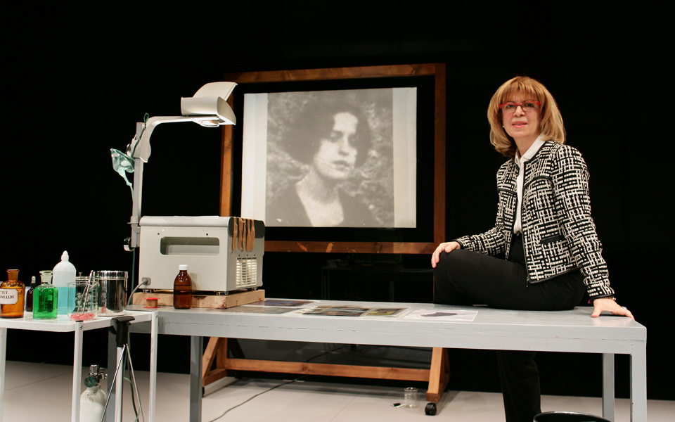 θρηνητική-γενναία-τρυφερή-πολυδούρη-2023343