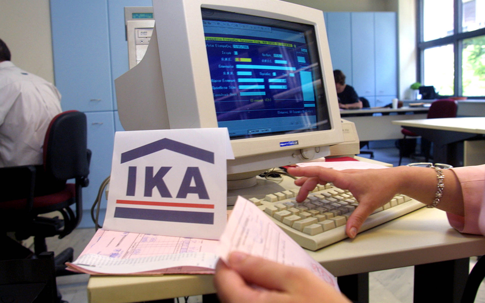 165-884-νέοι-συνταξιούχοι-το-α΄-4μηνο-στο-ικα-2023798