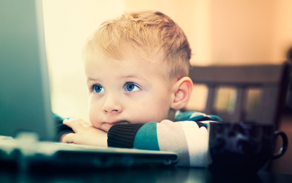 ψηφιακή-αλάνα-για-παιδιά-σε-ασφαλές-πε-2021998