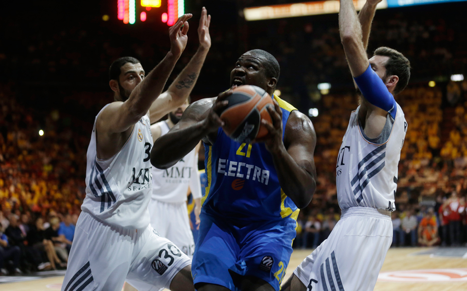 θριαμβευτική-στέψη-της-μακάμπι-2024246