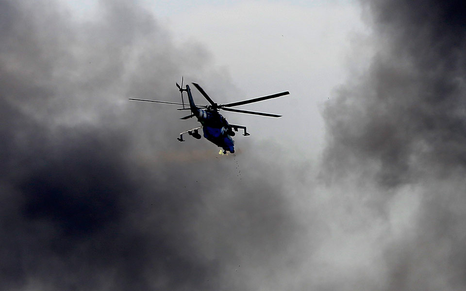 ουκρανία-14-νεκροί-από-κατάρριψη-ελικοπ-2026378