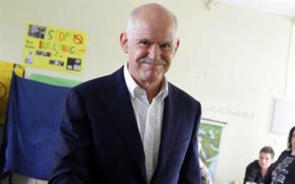 στροφή-του-πασοκ-ζητεί-ο-γ-παπανδρέου-2025472