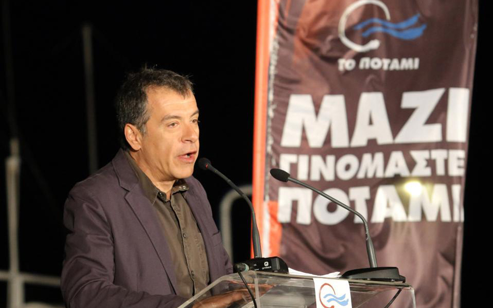 ομιλία-στ-θεοδωράκη-στο-ηράκλειο-κρήτ-2025077