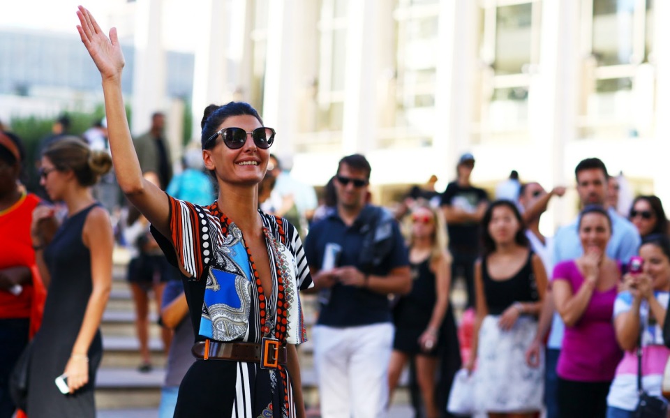 αντιμετώπισε-την-αρνητική-κριτική-2022927