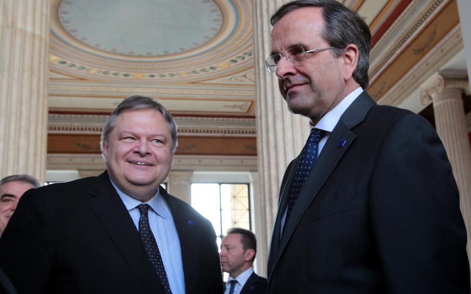 ανασχηματισμός-προ-των-πυλών-2025804