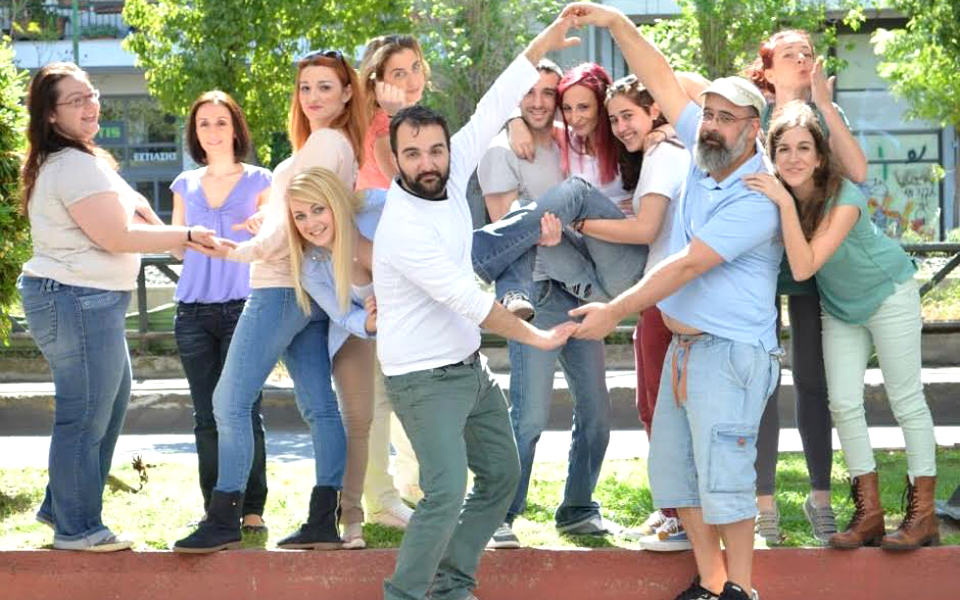 σερτσ-στο-θέατρο-eliart-2022316