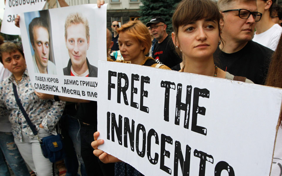 ουκρανία-παρατηρητές-του-οασε-συνελή-2026295