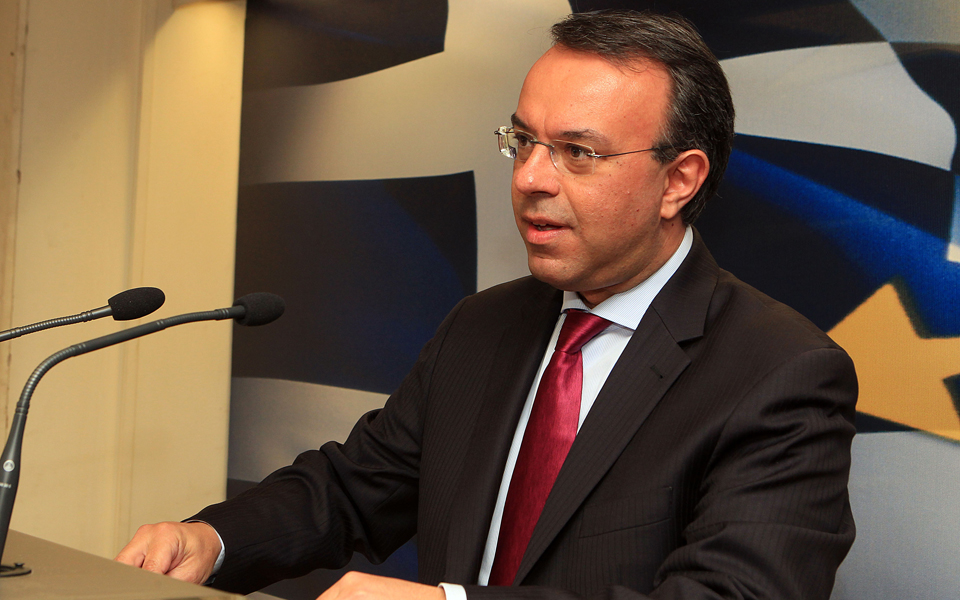 μειωμένες-σε-σχέση-με-πέρυσι-οι-οφειλέ-2021938