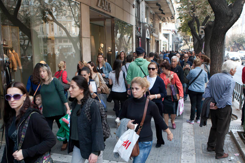 η-κρίση-πλήττει-το-ένδυμα-και-τις-βιοτε-2022085